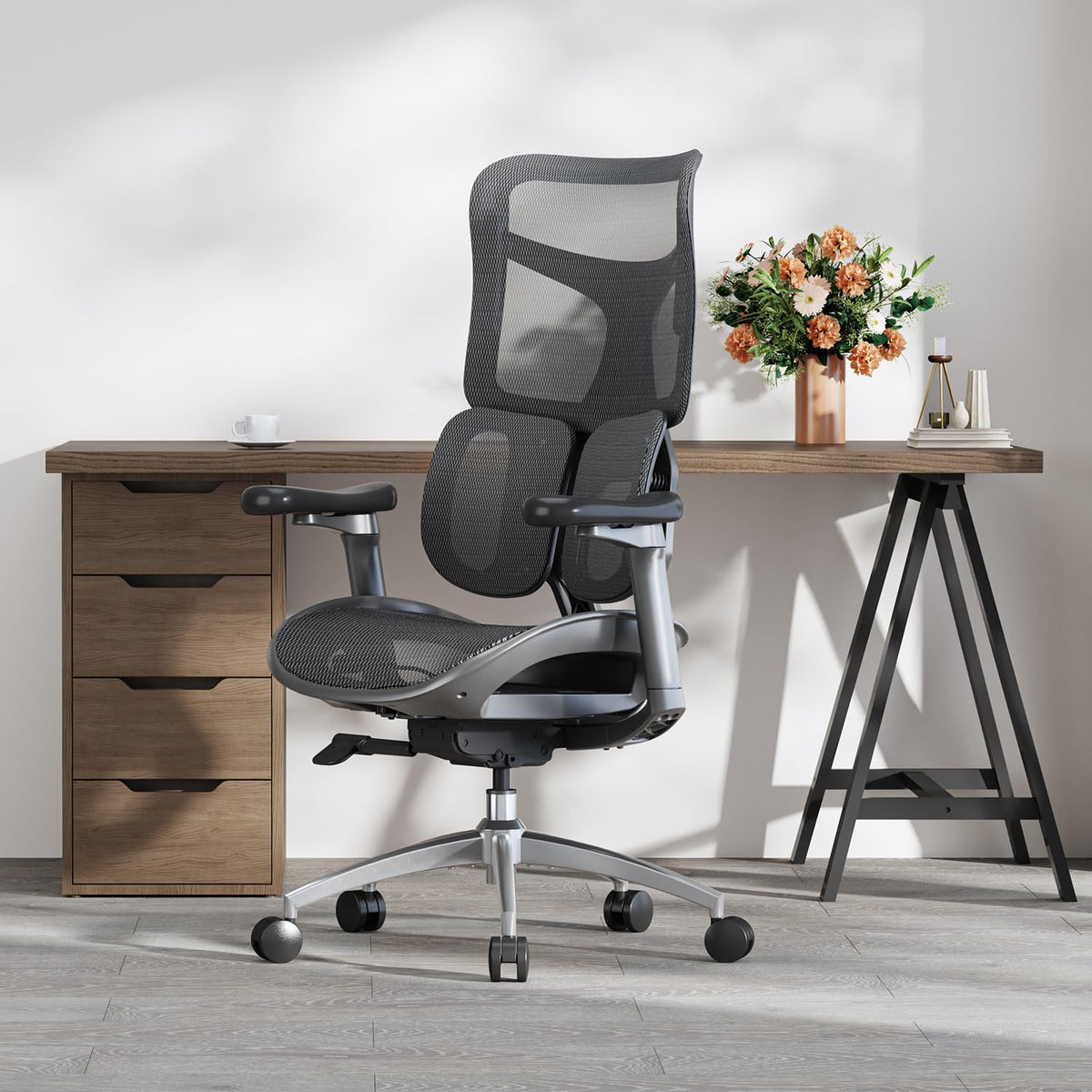 Office Chair with Dynamic Lumbar Support
