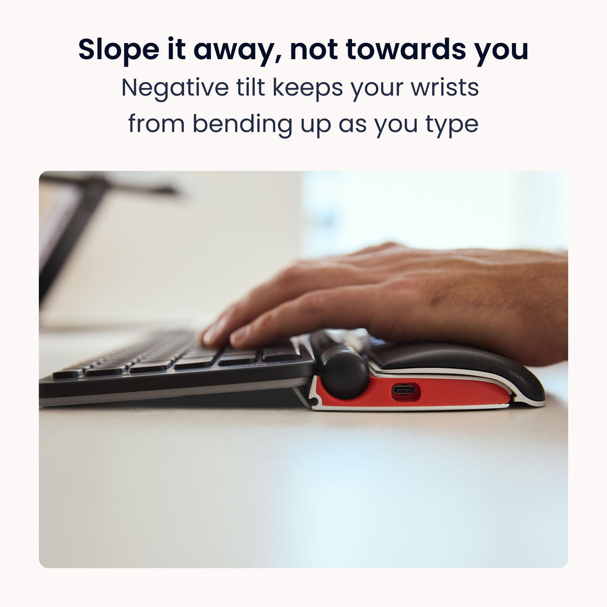 Centered Rollerbar Mouse and Keyboard Set